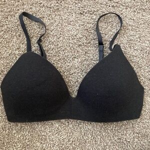 Organic Basics Core Wireless Plunge Bra Size 32C